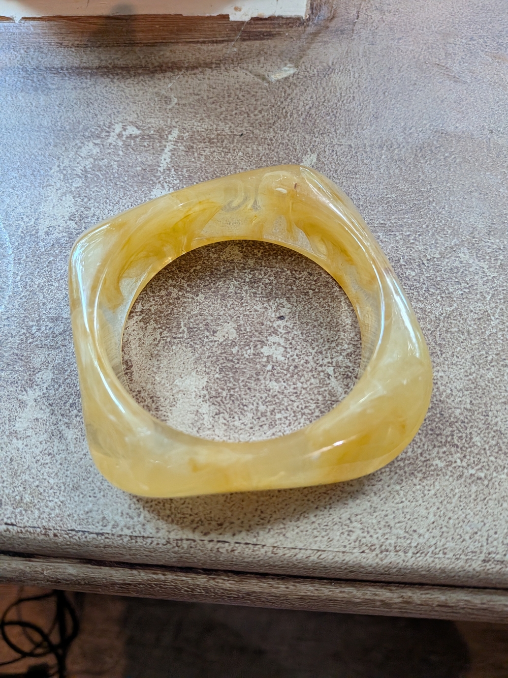 Source Unknown Yellow Marbled Resin Square Bangle Bracelet